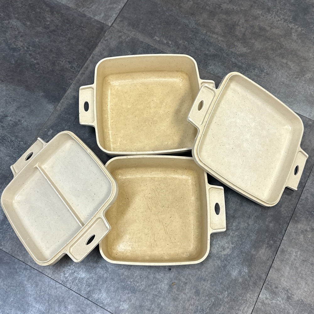 LittonWare 1 qt With Divided Lid 1.5 qt With Lid 4 Piece Lot Microwave Cookware